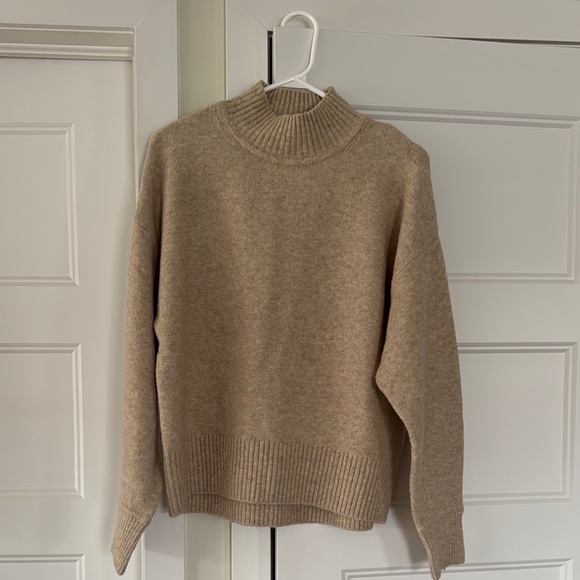 H&M Sweaters - Cozy Tan Women's Sweater